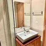 Sanctuary Comfort - Free Parking & Ac Apartament *