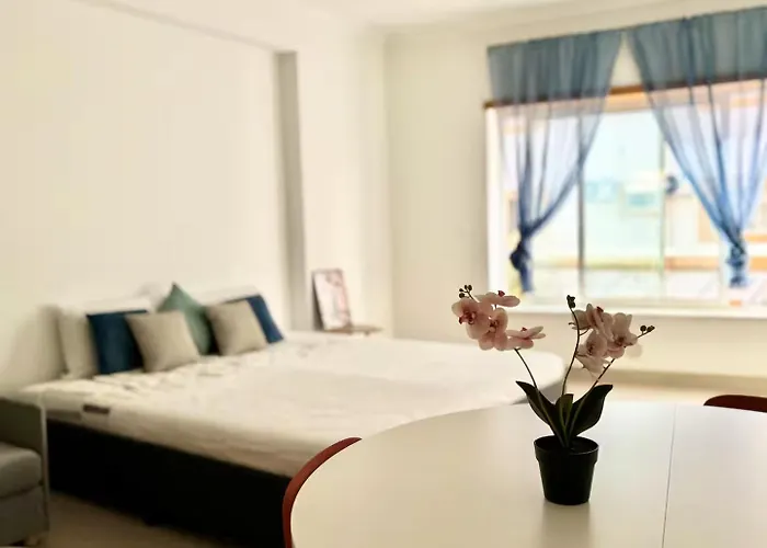 Apartment Sanctuary Comfort - Free Parking & Ac *